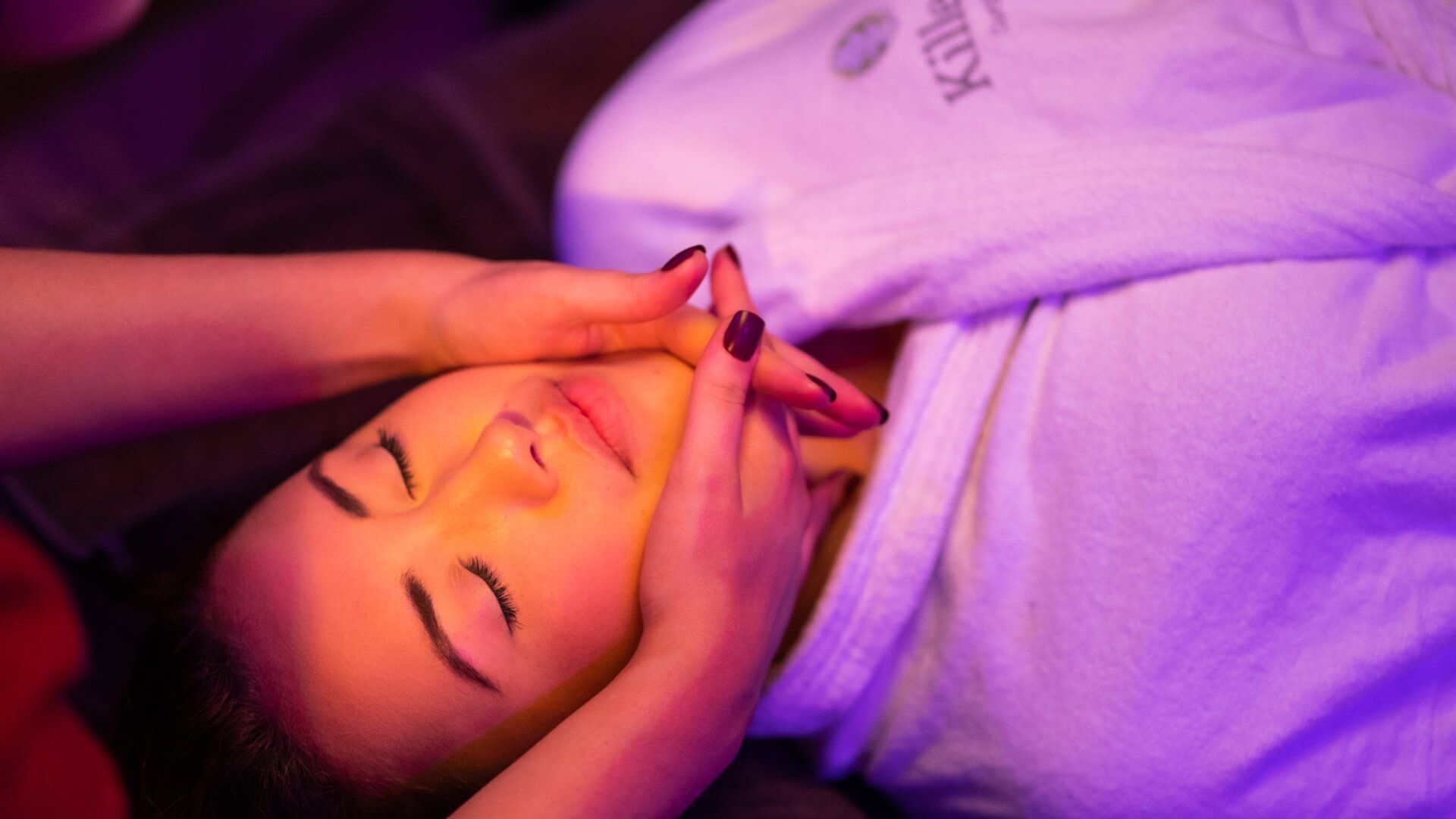 Head Massage 1 (2)
