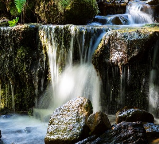 Water www.killeavycastle.com_v2