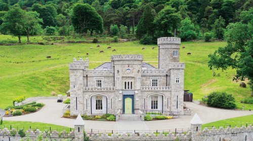 Killeavy Castle