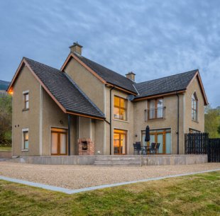 Woodlodge at Killeavy Castle Estate Exterior Back