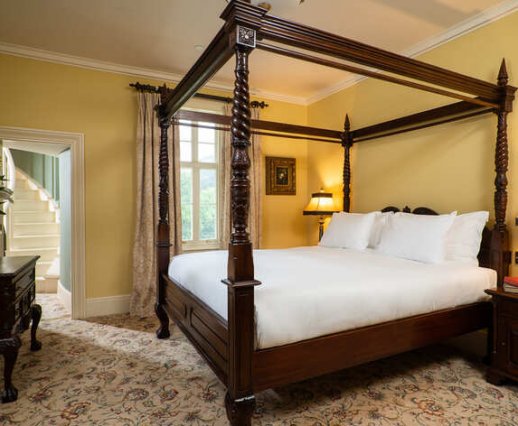 Killeavy Castle Bell Guestroom