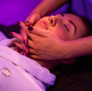 Facial Massage At Killeavy Spa